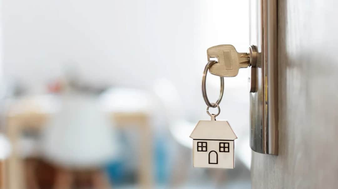 Zadłużenie za mieszkanie, w którym nie mieszkam - jak uniknąć problemów?