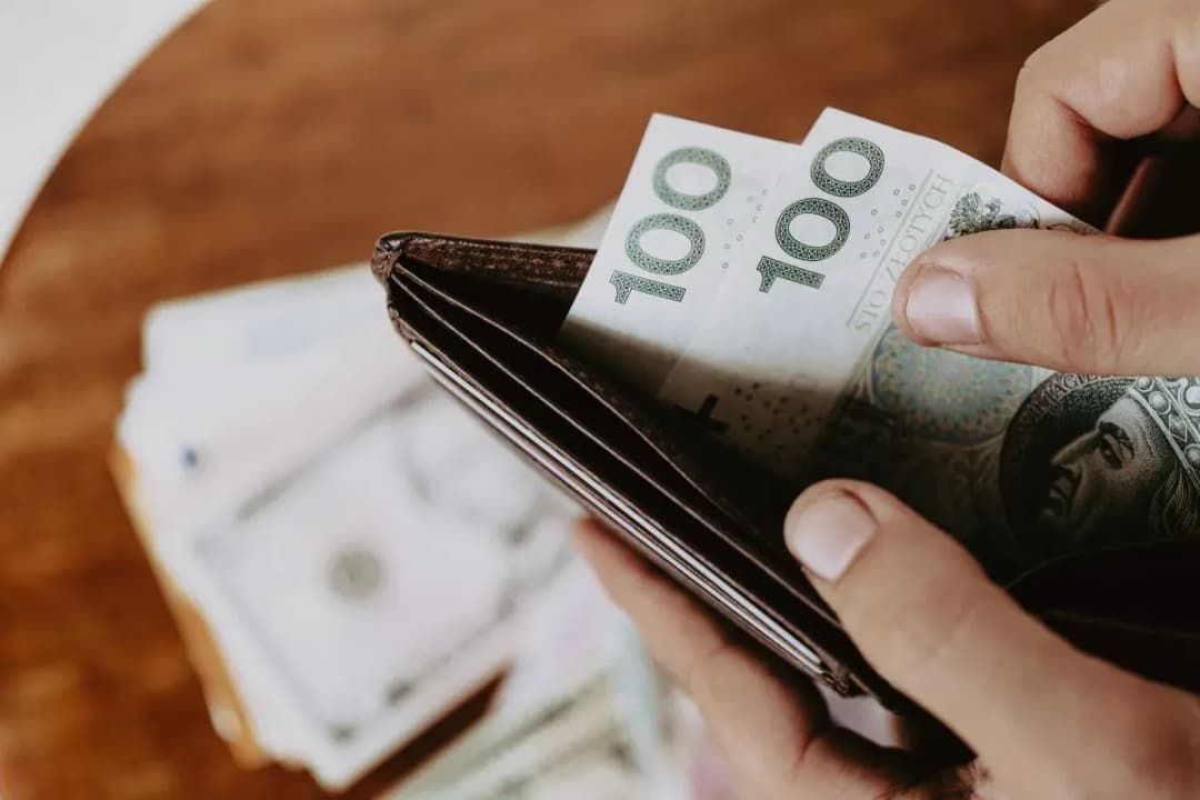 Jak obniżyć oprocentowanie kredytu i zaoszczędzić tysiące złotych bez wysiłku