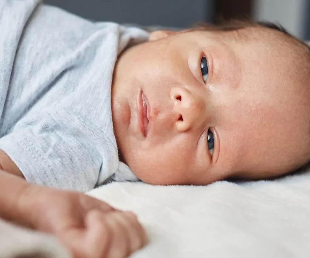 Becikowe: Kiedy złożyć wniosek? Nie przegap terminu 12 miesięcy!